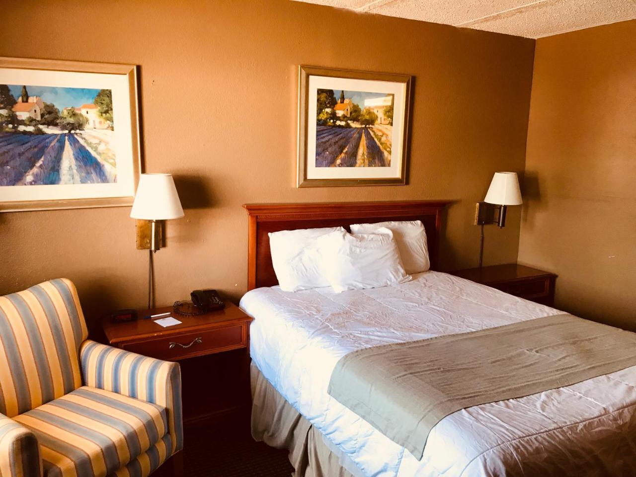Americas Best Value Inn Laredo Luaran gambar